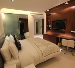 Colony Premium Room